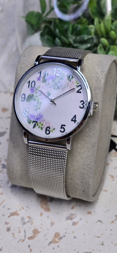 Srebrny zegarek kwiatuszki