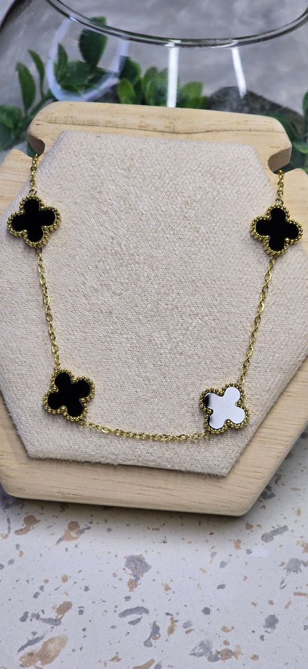 Naszyjnik czarna lilijki 40cm+5 cm